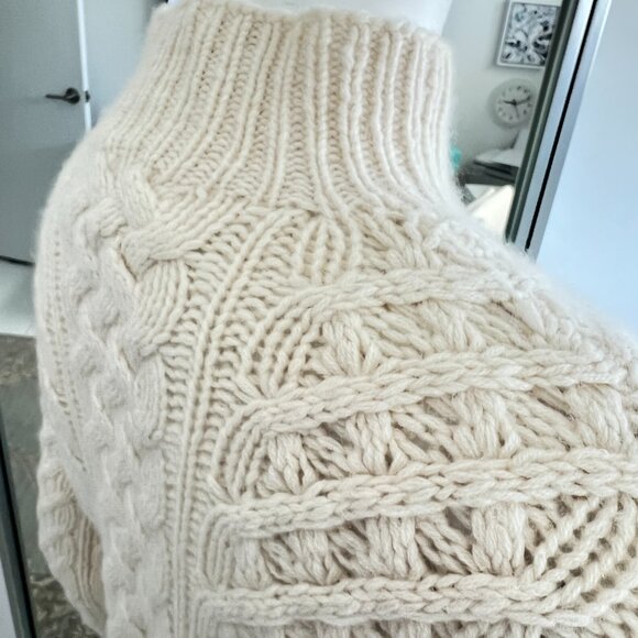 Pure Cashmere Fisherman's Cable Knit Sweater SZ L - Picture 6 of 16